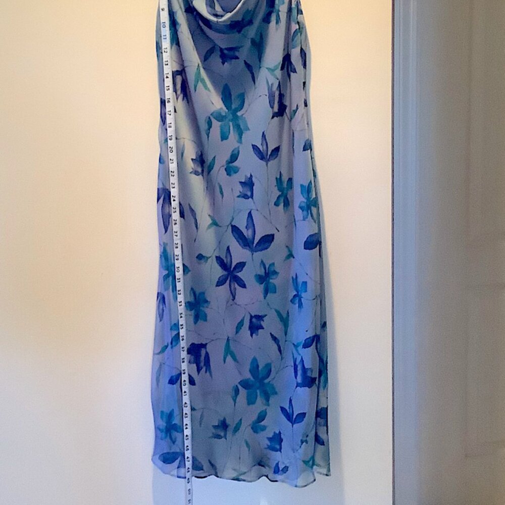 Jade Couture -Sexy Sleeveless  Dress, scooped neckline with flirty hem, size 10 - Picture 5 of 13